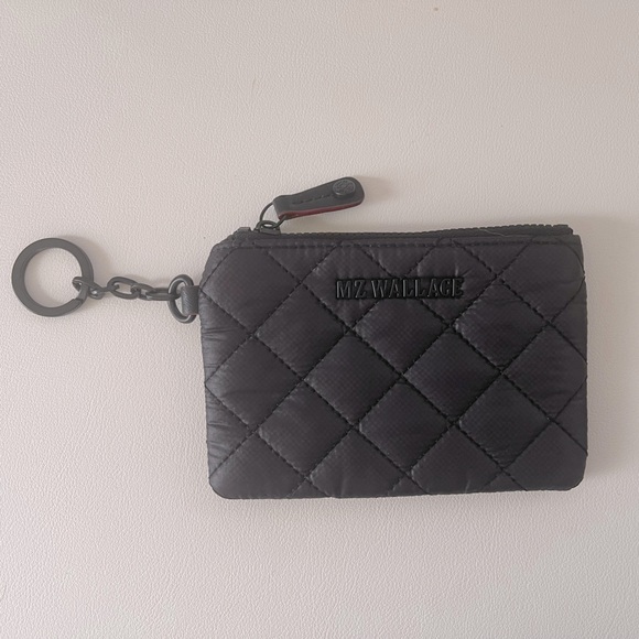 💰SOLD💰NEW MZ Wallace Flat Metro Key Pouch - Picture 1 of 3